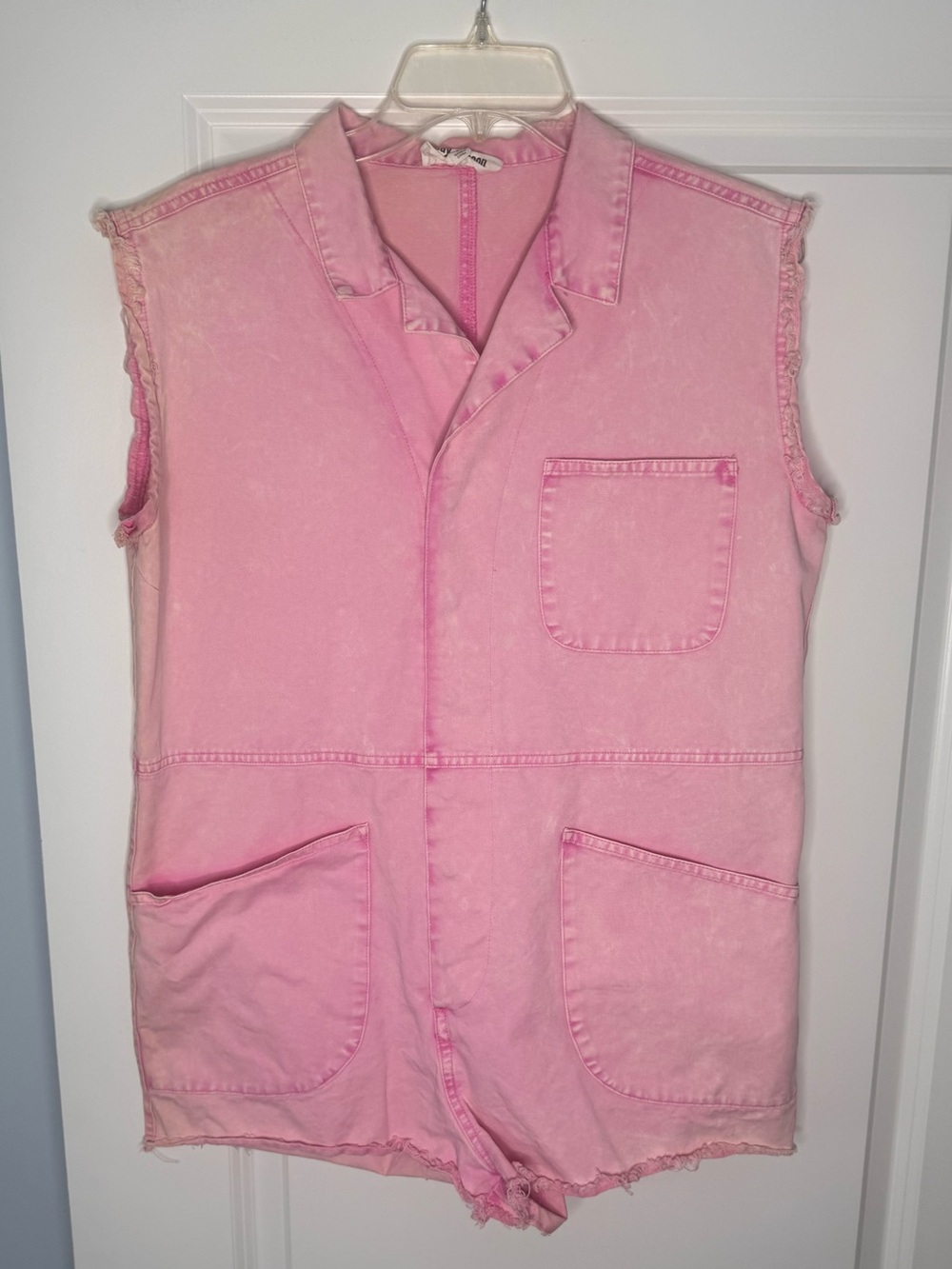 🍓6/$15🍓 Bright Pink Cargo Romper